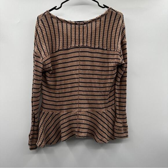 We The Free People‎ Oversized Tan & Black Striped Waffle Knit Peplum Top Size S - Picture 4 of 9